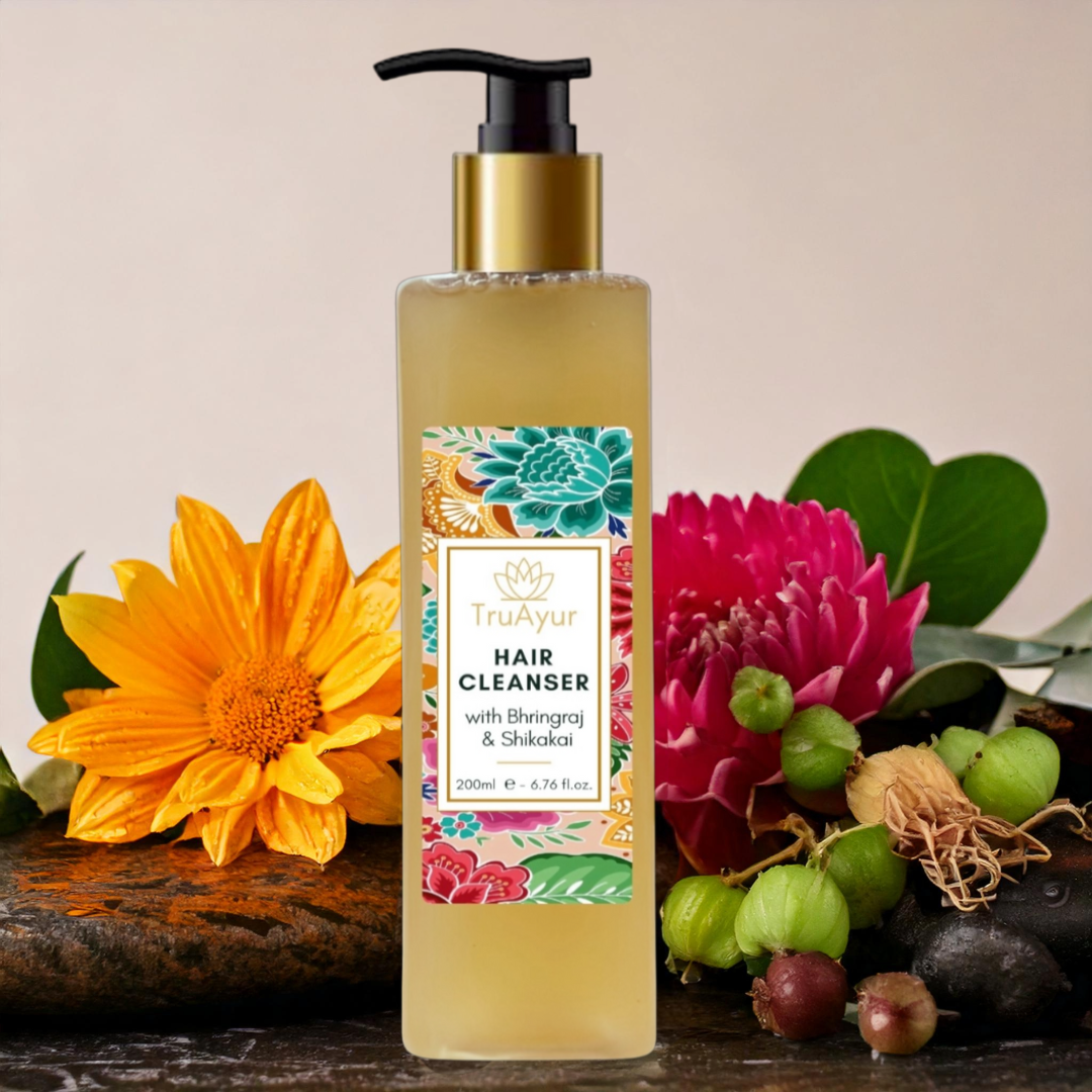 Detergente per capelli ayurvedico con Bhringraj e Shikakai